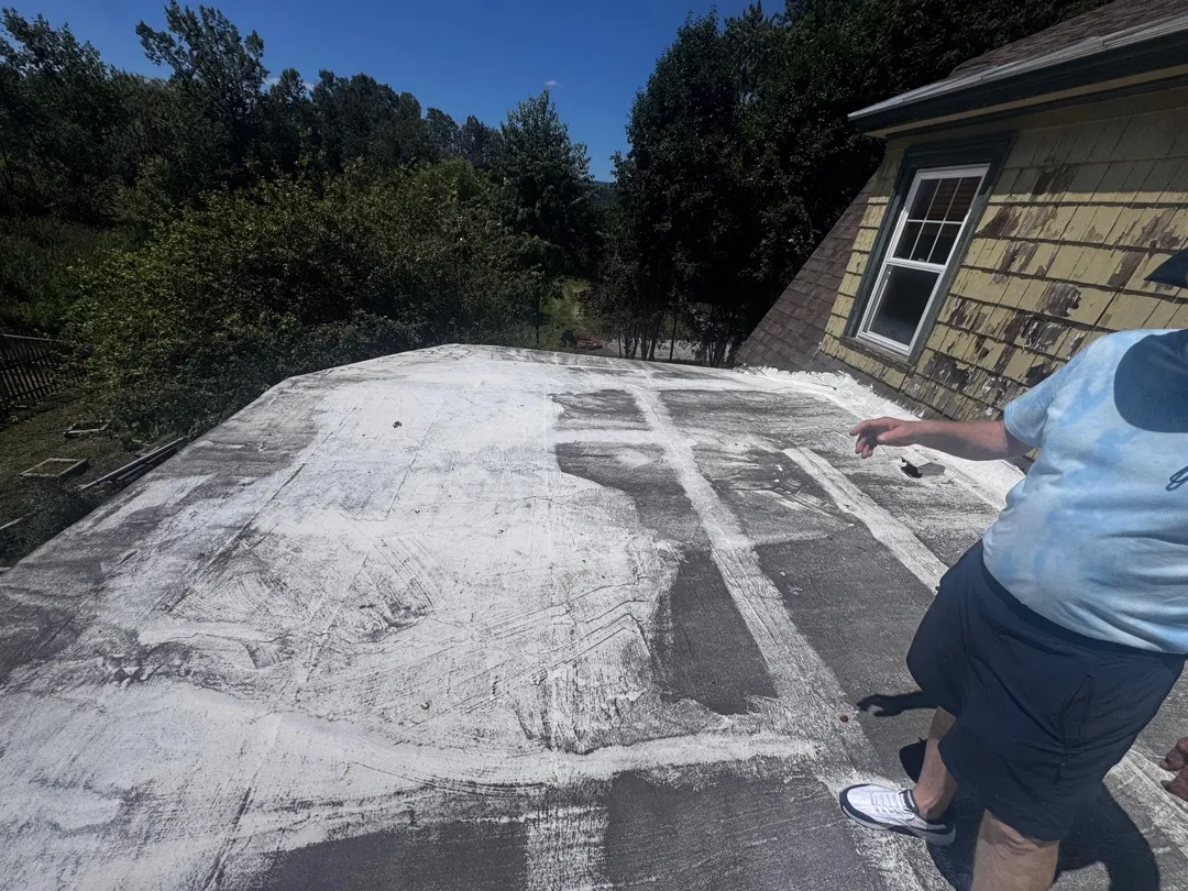 New asphalt shingle roof installed on a home in Vermont