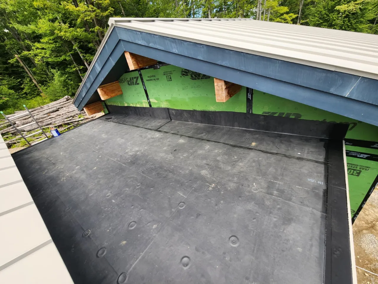 Exterior project completed by T-WORKZ CORP in New Hampshire