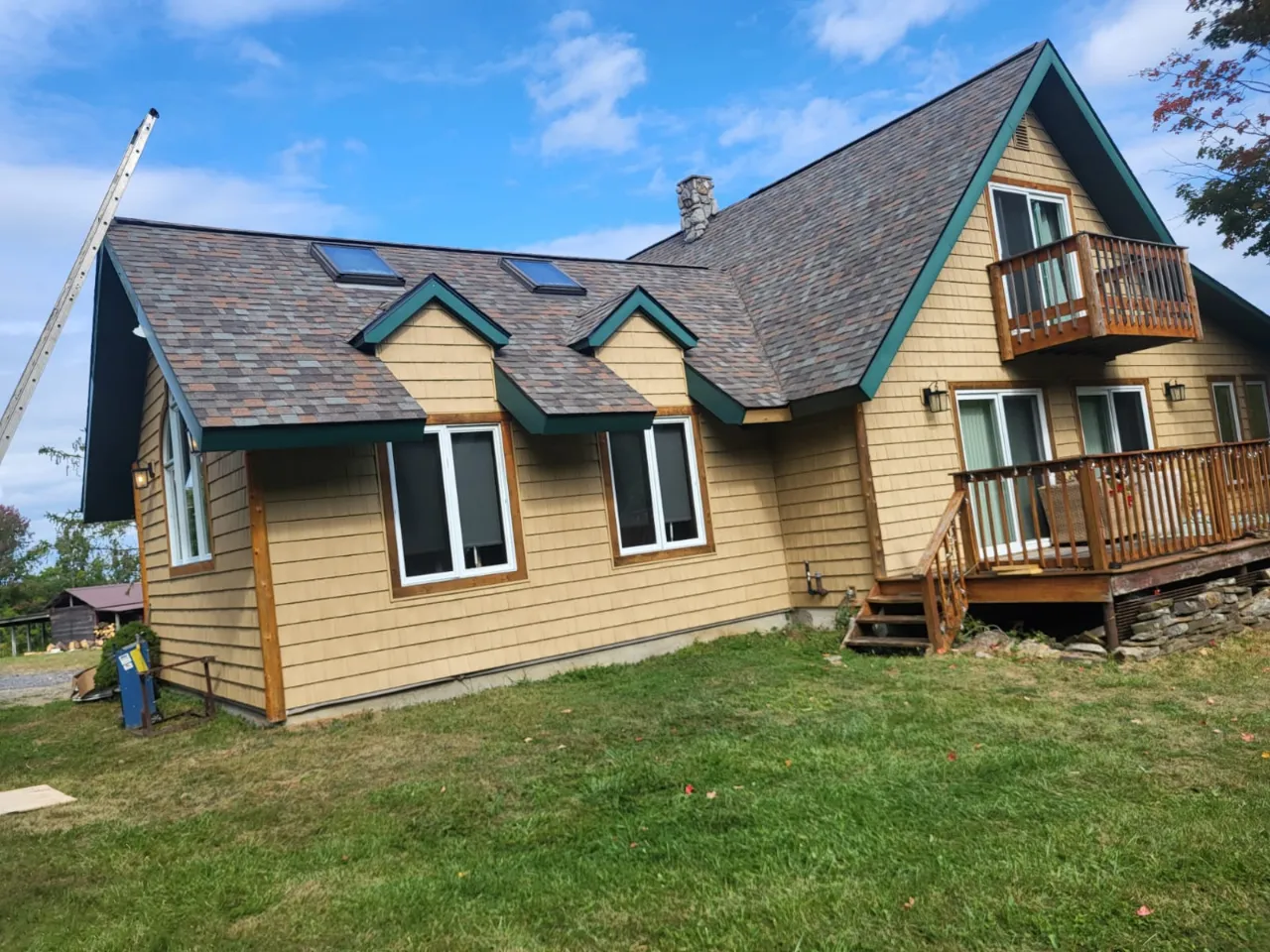 New asphalt shingle roof installed on a home in Vermont
